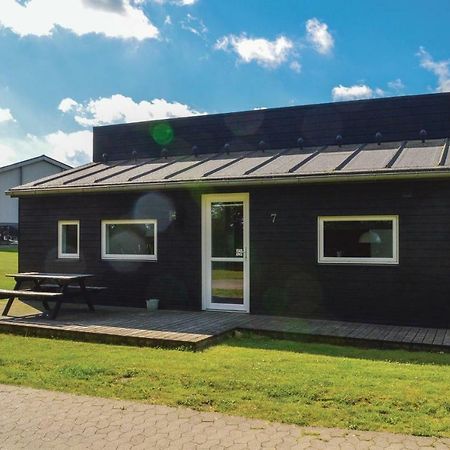 Awesome Home In Spjald With Wifi Exteriér fotografie