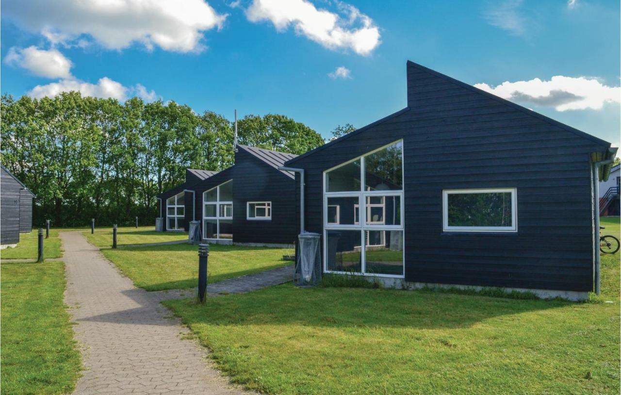 Awesome Home In Spjald With Wifi Exteriér fotografie